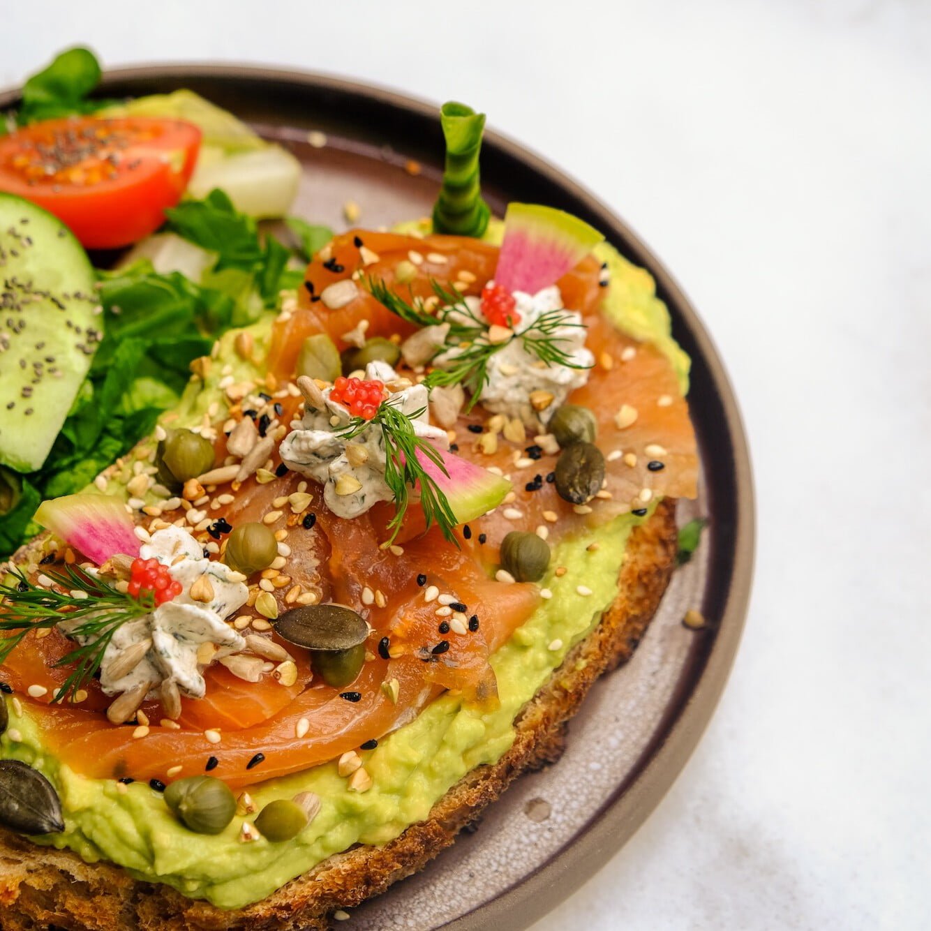 Avokado Smoked Salmon Açık Toast